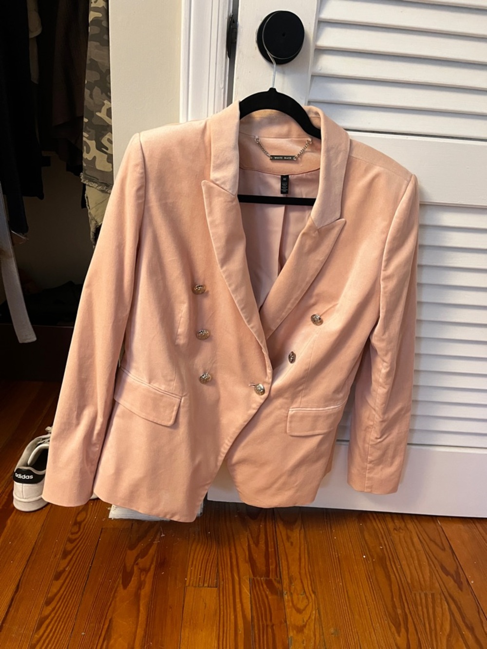 White House Black Market Blush Pink Double-Breasted Blazer